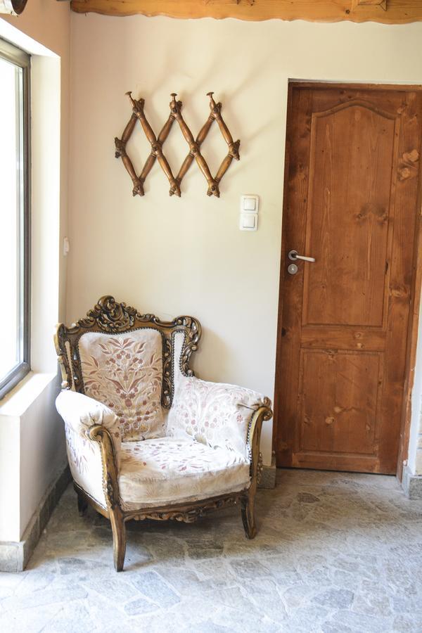Guest House Raiski Kаt Mezek Экстерьер фото